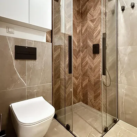 Legnicka 38 Apartman *